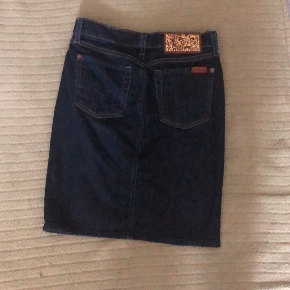 7 For All Mankind - Picture 2 of 7